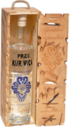 Wódka Prze Kurnwica w skrzynce 50% 0,7L 