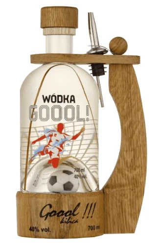 wodka-debowa-gol-pilkarska-z-uchwytem-0-7.png.webp