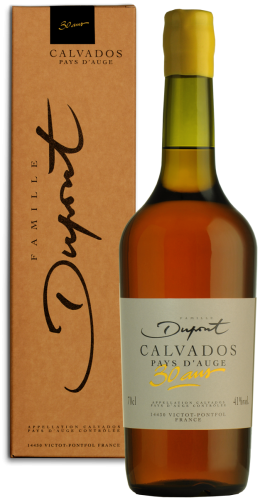 pol_pl_Famille-Dupont-Calvados-Pays-dAuge-30-ans-w-pudelku-2238_2.png