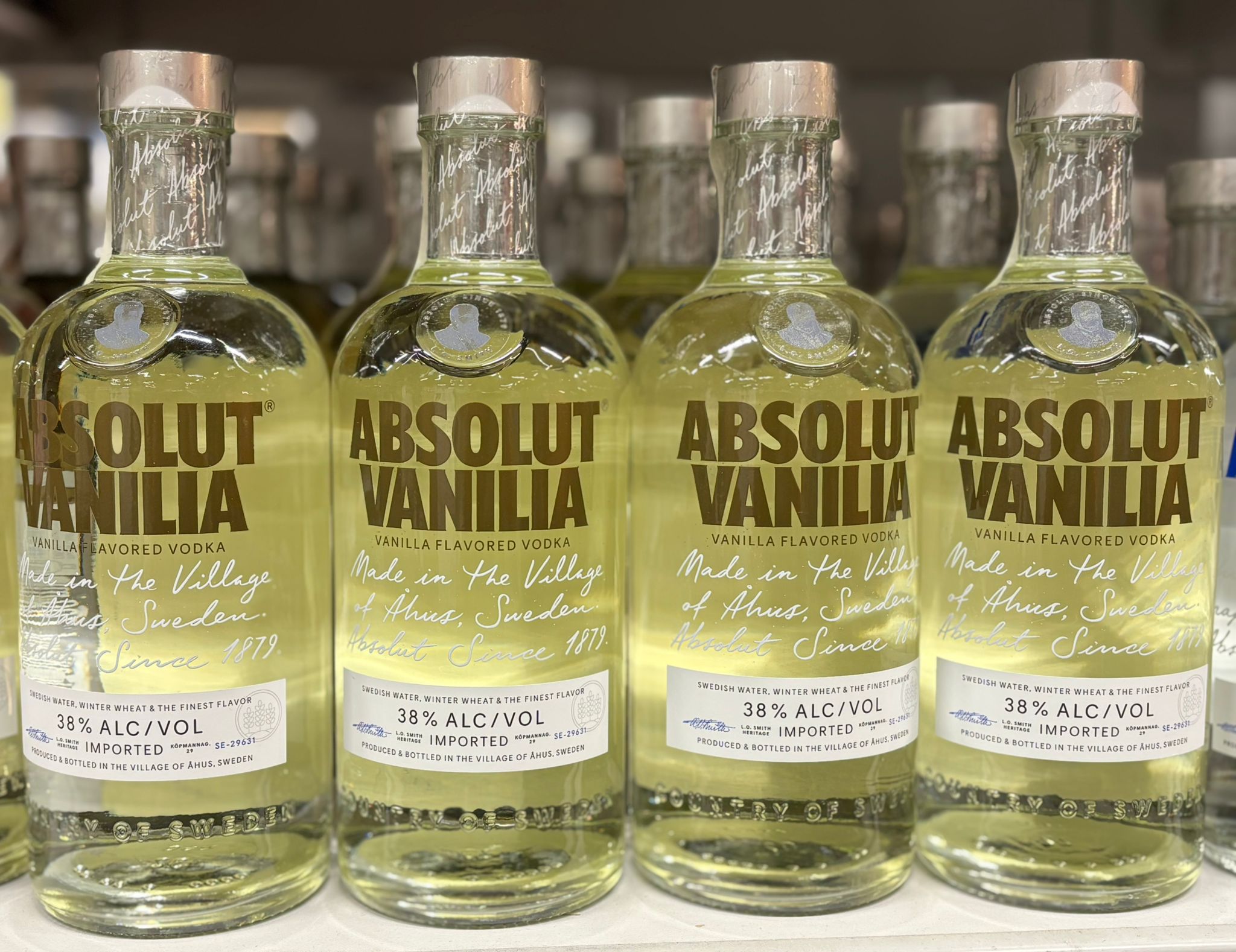 Wódki smakowe Absolut - przewodnik po smakach i drinkach