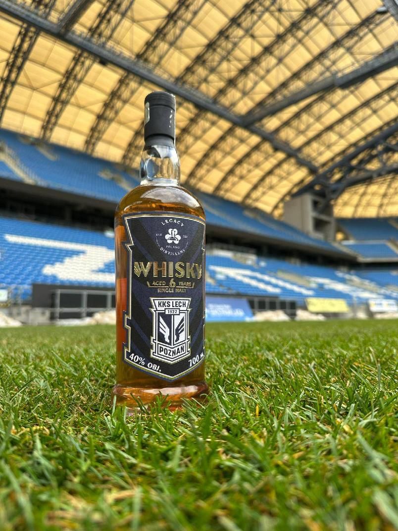 Whisky Lech Poznań - wyjątkowa whisky dla kibiców Kolejorza i kolekcjonerów